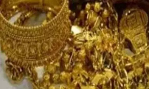 रिटायर्ड अधिकारी गिरफ्तार, मंदिर से सोना चोरी का मामला रिटायर्ड अधिकारी गिरफ्तार, मंदिर से सोना चोरी का मामला
