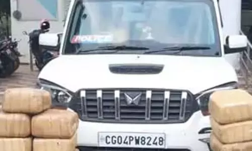स्कॉर्पियो को पुलिस पेट्रोलिंग गाड़ी बनाया और गांजा तस्करी करने निकले स्मगलर, जगदलपुर में पकड़े गए स्कॉर्पियो को पुलिस पेट्रोलिंग गाड़ी बनाया और गांजा तस्करी करने निकले स्मगलर, जगदलपुर में पकड़े गए