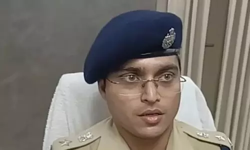 बक्सर में बिना डरे लोगों ने दिए वोट, पूरी मतदान प्रक्रिया शांतिपूर्ण ढंग से संपन्न: पुलिस अधीक्षक शुभम आर्य बक्सर में बिना डरे लोगों ने दिए वोट, पूरी मतदान प्रक्रिया शांतिपूर्ण ढंग से संपन्न: पुलिस अधीक्षक शुभम आर्य