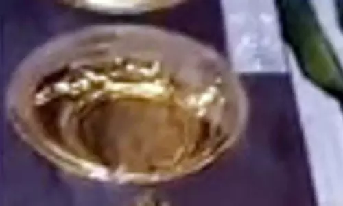 मूर्ति तस्करी रोकथाम इकाई ने कांचीपुरम वरदराजा पेरुमल मंदिर में पुलिस जांच की मूर्ति तस्करी रोकथाम इकाई ने कांचीपुरम वरदराजा पेरुमल मंदिर में पुलिस जांच की