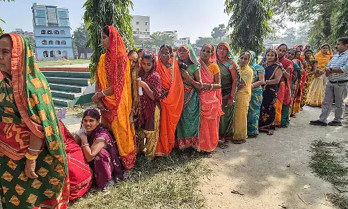 बिहार पहले चरण के चुनाव: 65% वोटिंग हुई - अब तक की सबसे ज़्यादा बिहार पहले चरण के चुनाव: 65% वोटिंग हुई - अब तक की सबसे ज़्यादा