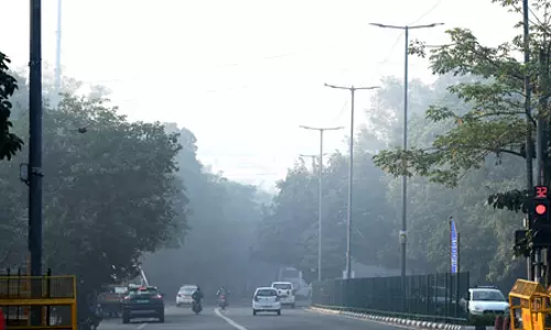 एनसीआर में न्यूनतम पारे में गिरावट; हवा धीमी पड़ते ही बढ़ा प्रदूषण, कई इलाकों में एक्यूआई फिर खतरनाक स्तर पर एनसीआर में न्यूनतम पारे में गिरावट; हवा धीमी पड़ते ही बढ़ा प्रदूषण, कई इलाकों में एक्यूआई फिर खतरनाक स्तर पर