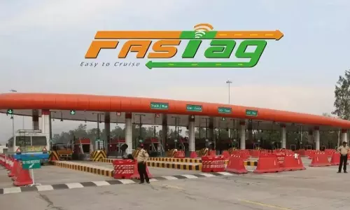 New Delhi: FASTag फेल होने पर जुर्माने की नई व्यवस्था लागू New Delhi: FASTag फेल होने पर जुर्माने की नई व्यवस्था लागू