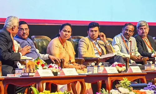 रक्षा सामग्री उत्पादन: भारत की आत्मनिर्भरता; Union Minister रक्षा सामग्री उत्पादन: भारत की आत्मनिर्भरता; Union Minister