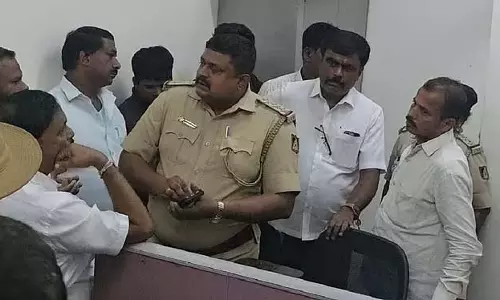 DCC बैंक के बोर्ड ऑफ़ डायरेक्टर्स का चुनाव लॉटरी प्रोसेस से हुआ; नाटकीय घटनाक्रम DCC बैंक के बोर्ड ऑफ़ डायरेक्टर्स का चुनाव लॉटरी प्रोसेस से हुआ; नाटकीय घटनाक्रम