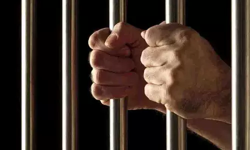 Adilabad: किशोरी से बलात्कार के आरोप में पिता-पुत्र को जेल