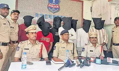 Kothagudem: महिला ने ससुराल में डकैती की साजिश रची, नौ गिरफ्तार