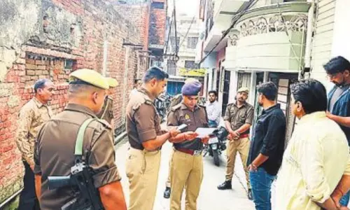 Bareilly: पांच आरोपियों पर केस, भाजपा नेता के भाई ने की फायरिंग Bareilly: पांच आरोपियों पर केस, भाजपा नेता के भाई ने की फायरिंग