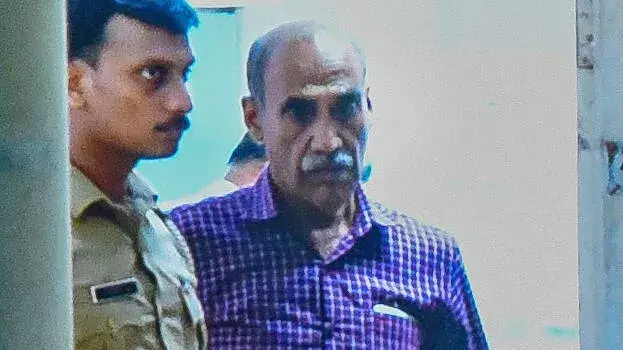 सबरीमाला सोना चोरी: तिरुवभरणम के पूर्व आयुक्त गिरफ्तार, मामले में सातवें आरोपी