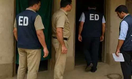 ईडी ने संदिग्ध वेश्यावृत्ति रैकेट मामले में बंगाल में छापेमारी की