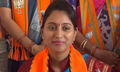 Bhoga Sravani ने जगित्याला विधायक पर लगाए सनसनीखेज आरोप..! Bhoga Sravani ने जगित्याला विधायक पर लगाए सनसनीखेज आरोप..!