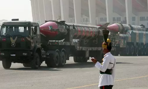 Trump के परमाणु परीक्षण फिर से शुरू करने के दावे के बाद विदेश मंत्रालय ने पाकिस्तान पर निशाना साधा