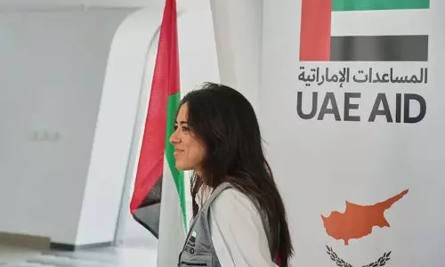 UAE गाजा में सहायता बढ़ाने के लिए ज़मीन, हवा और समुद्री रास्ते तैयार कर रहा UAE गाजा में सहायता बढ़ाने के लिए ज़मीन, हवा और समुद्री रास्ते तैयार कर रहा