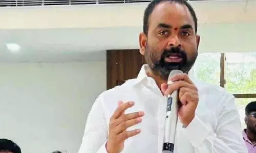 BRS एमएलसी शंबीपुर राजू का फोन अज्ञात लोगों ने हैक किया BRS एमएलसी शंबीपुर राजू का फोन अज्ञात लोगों ने हैक किया