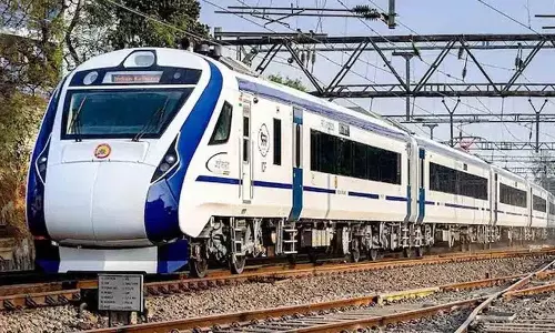 AP निवासियों के लिए अच्छी खबर.. नरसापुरम तक चलेगी वंदे भारत ट्रेन