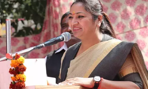सरकारी दफ्तरों का समय बदला, सीएम Rekha Gupta का बड़ा कदम सरकारी दफ्तरों का समय बदला, सीएम Rekha Gupta का बड़ा कदम