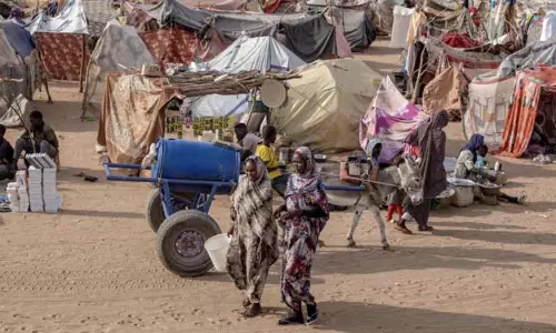 यूके ने बजट कटौती के चलते Sudan में अत्याचार रोकने की योजना ठुकराई यूके ने बजट कटौती के चलते Sudan में अत्याचार रोकने की योजना ठुकराई