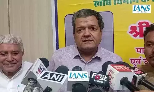 बिकानेर: मंत्री सुमित गोदारा ने राजस्थान में श्रमिक कल्याण योजना की पांच महीने की समीक्षा की बिकानेर: मंत्री सुमित गोदारा ने राजस्थान में श्रमिक कल्याण योजना की पांच महीने की समीक्षा की