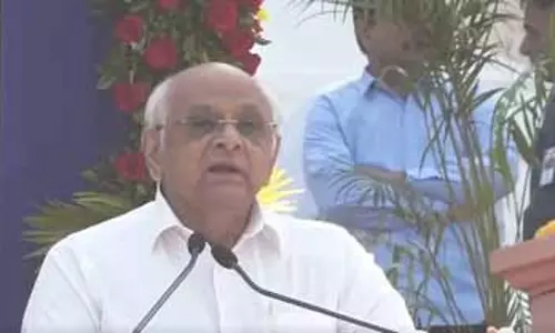 गुजरात: बारिश से प्रभावित किसानों के लिए 10 हजार करोड़ के राहत पैकेज की घोषणा