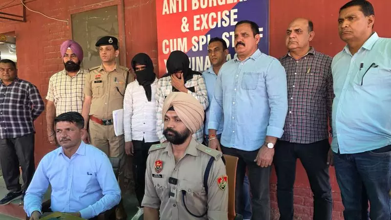 Yamunanagar एक करोड़ रुपये की हेरोइन के साथ दो गिरफ्तार Yamunanagar एक करोड़ रुपये की हेरोइन के साथ दो गिरफ्तार