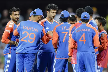 India vs Australia पांचवां टी20 मैच: ऑस्ट्रेलिया ने टॉस जीतकर चुनी गेंदबाजी, रिंकू सिंह की टीम इंडिया में वापसी India vs Australia पांचवां टी20 मैच: ऑस्ट्रेलिया ने टॉस जीतकर चुनी गेंदबाजी, रिंकू सिंह की टीम इंडिया में वापसी