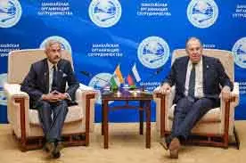 विदेश मंत्री जयशंकर ने Russian मंत्री के साथ बातचीत की विदेश मंत्री जयशंकर ने Russian मंत्री के साथ बातचीत की