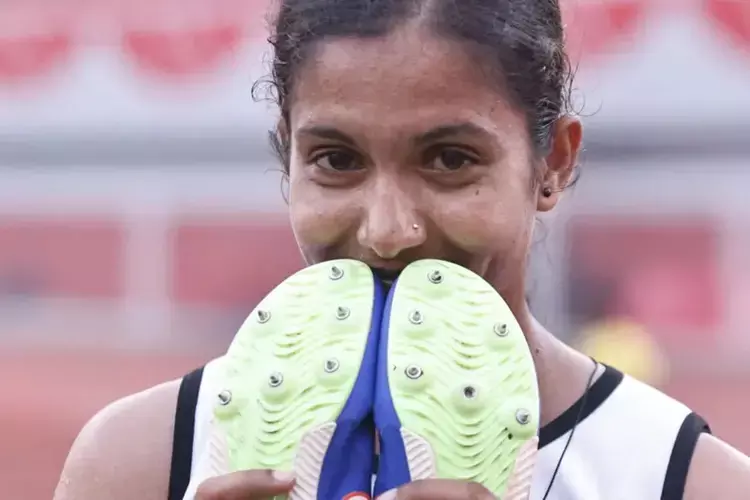 Kerala राज्य स्कूल खेल प्रतियोगिता में उम्र धोखाधड़ी की पुष्टि होने पर उत्तर प्रदेश का एथलीट सुर्खियों में Kerala राज्य स्कूल खेल प्रतियोगिता में उम्र धोखाधड़ी की पुष्टि होने पर उत्तर प्रदेश का एथलीट सुर्खियों में