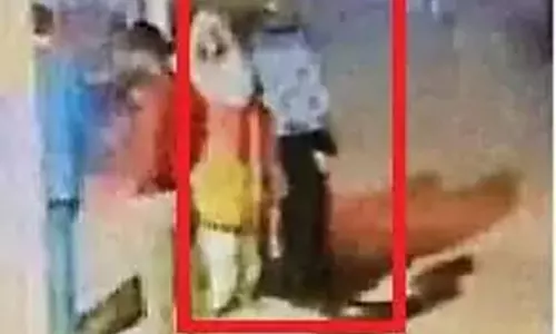 भ्रूण को डस्टबिन में फेंकने वाली महिलाएं थी बुर्के में, मेकाहारा हॉस्पिटल मामले में जांच जारी