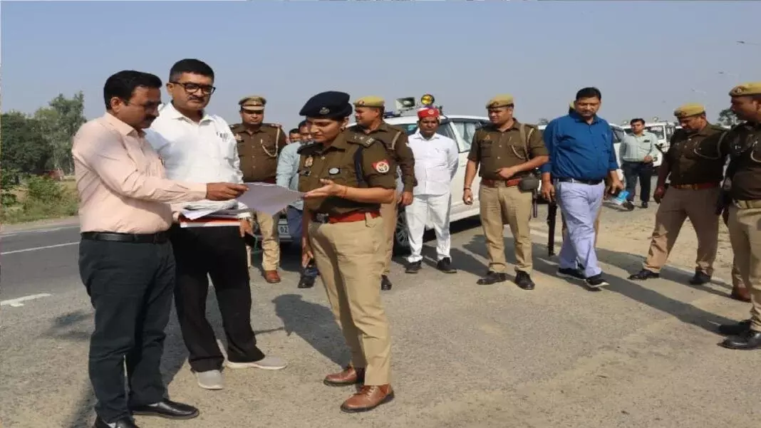 Farrukhabad: DM-SP ने सड़क सुरक्षा को लेकर किया निरीक्षण