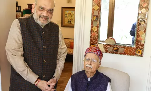 गृह मंत्री शाह ने लालकृष्ण आडवाणी को जन्मदिन की बधाई दी