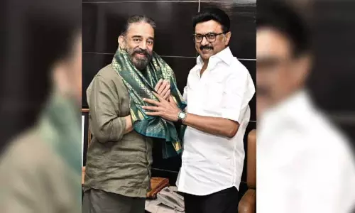 CM Stalin ने कमल को उनके 71वें जन्मदिन पर बधाई दी CM Stalin ने कमल को उनके 71वें जन्मदिन पर बधाई दी