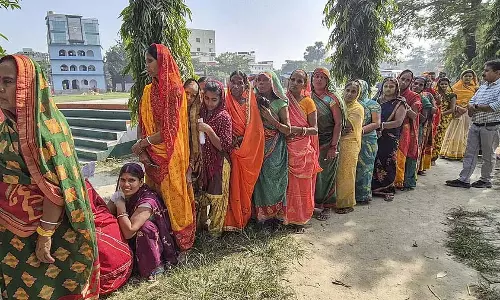 पहले चरण के चुनाव में फाइनल वोटिंग 65.08%, राज्य के इतिहास में सबसे ज़्यादा: चुनाव आयोग पहले चरण के चुनाव में फाइनल वोटिंग 65.08%, राज्य के इतिहास में सबसे ज़्यादा: चुनाव आयोग