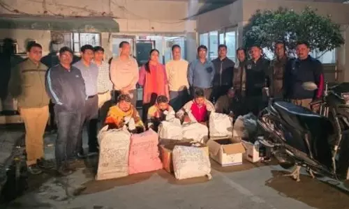 Ghaziabad: शराब में मिलावट का सनसनीखेज खुलासा, जांच टीम सक्रिय Ghaziabad: शराब में मिलावट का सनसनीखेज खुलासा, जांच टीम सक्रिय