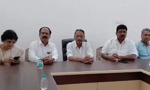 Sirsi : सरकार से अतिरिक्त बसें उपलब्ध कराने का आग्रह किया