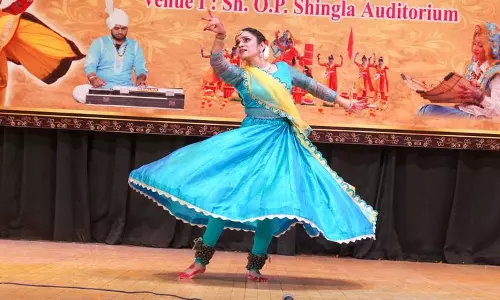 Rasiya ने कुरूक्षेत्र विश्वविद्यालय उत्सव में भीड़ का मन मोह लिया