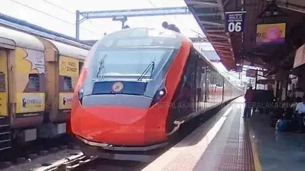 Kerala में मंगलवार से नई वंदे भारत सेवा शुरू; सप्ताह में छह दिन चलेगी ट्रेन