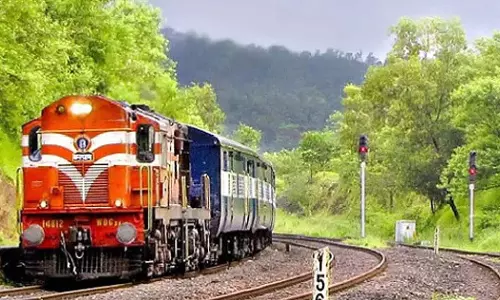 Nashik : भुसावल रेलवे डिवीजन ने अक्टूबर में ₹138.72 करोड़ का रेवेन्यू कमाया, पिछले साल से 15% ज़्यादा