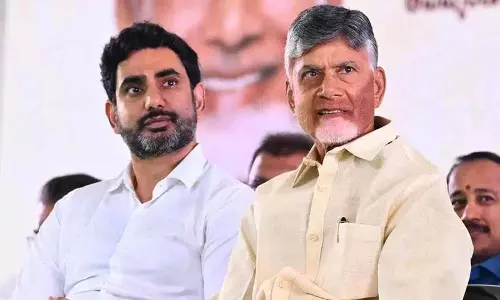 नारा लोकेश आंध्र प्रदेश में निवेश के लिए कड़ी मेहनत कर रहे हैं: Chandrababu Naidu नारा लोकेश आंध्र प्रदेश में निवेश के लिए कड़ी मेहनत कर रहे हैं: Chandrababu Naidu
