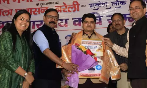 Bareilly: वतन के लिए बलिदान की भावना, तिरंगा रहे अंतिम शान Bareilly: वतन के लिए बलिदान की भावना, तिरंगा रहे अंतिम शान