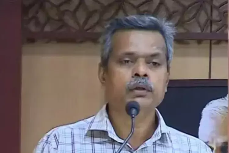 Kerala :  डॉ. हरीश चिरक्कल ने मेडिकल कॉलेजों की स्थिति की आलोचना की