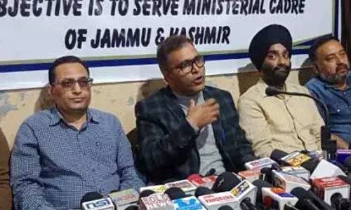 JKADCSA प्रतिनिधिमंडल ने उपमुख्यमंत्री, सचिव एसईडी से मुलाकात की, मुद्दे उठाए JKADCSA प्रतिनिधिमंडल ने उपमुख्यमंत्री, सचिव एसईडी से मुलाकात की, मुद्दे उठाए