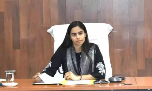 DDC रियासी ने बैंकिंग क्षेत्र के प्रदर्शन की समीक्षा की DDC रियासी ने बैंकिंग क्षेत्र के प्रदर्शन की समीक्षा की