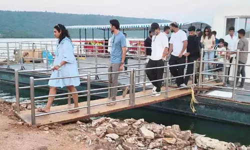 Allu Arjun सोमासिला वेकेशन ट्रिप की तस्वीरें वायरल