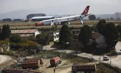 Nepal: प्रकाश व्यवस्था खराबी से त्रिभुवन एयरपोर्ट पर उड़ानें रुकीं