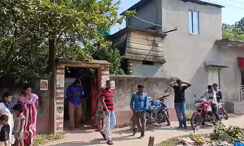 सूने घर का फायदा उठाकर चोरी, जेवरात, नकदी गायब