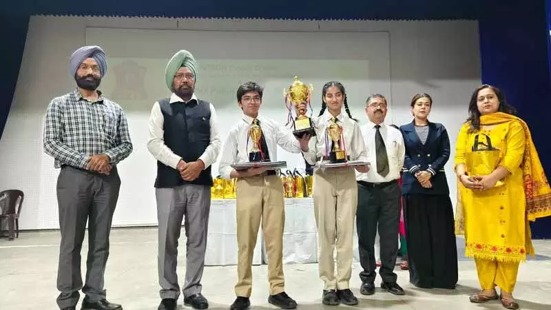 INTACH ने संस्कृति और विरासत पर प्रश्नोत्तरी का आयोजन किया INTACH ने संस्कृति और विरासत पर प्रश्नोत्तरी का आयोजन किया
