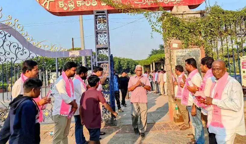 Jubilee Hills उपचुनाव, राजनीतिक दलों ने अंतिम घंटों में प्रचार अभियान तेज कर दिया Jubilee Hills उपचुनाव, राजनीतिक दलों ने अंतिम घंटों में प्रचार अभियान तेज कर दिया