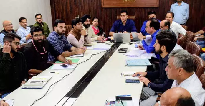 डीसी ने RDD कार्यों की प्रगति की समीक्षा की डीसी ने RDD कार्यों की प्रगति की समीक्षा की
