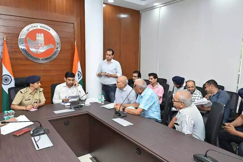 Chandigarh: नए जन सुनवाई अभियान के तहत 757 शिकायतों का निपटारा Chandigarh: नए जन सुनवाई अभियान के तहत 757 शिकायतों का निपटारा