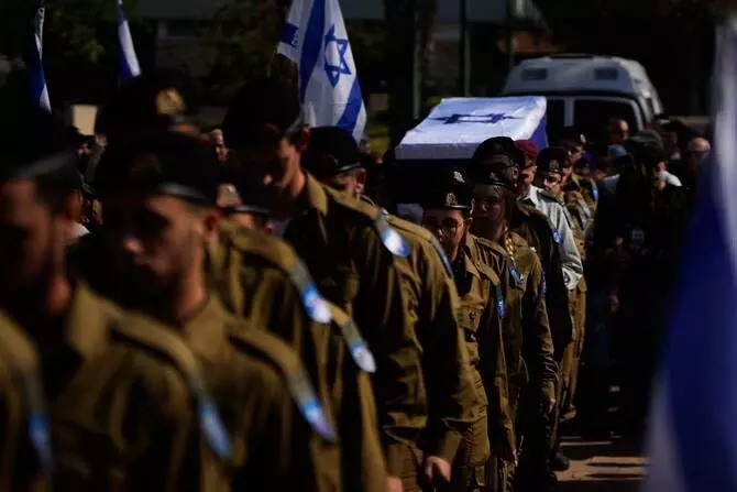 Hamas आज इजरायली अधिकारी हदार गोल्डिन के अवशेष सौंपेगा Hamas आज इजरायली अधिकारी हदार गोल्डिन के अवशेष सौंपेगा